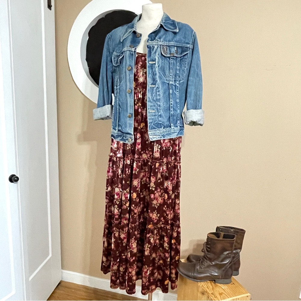 Floral Sleeveless Maxi Dress - Picture 10 of 12